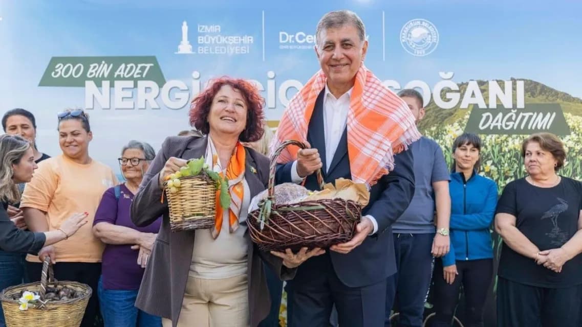 İzmir Büyükşehir Belediyesi'nden Karaburun’un Nergis Üretimine Büyük Destek