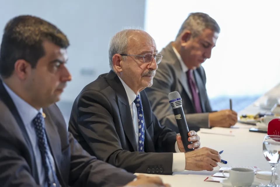 CHP Lideri Kılıçdaroğlu’ndan Borsa Vurgunu Çıkışı: "Siyasi Ahlak Kanununu Çıkarmak Artık Bir Zorunluluktur!"