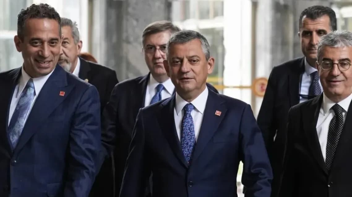 Özgür Özel'in Partisinin Adı Belli Oldu!