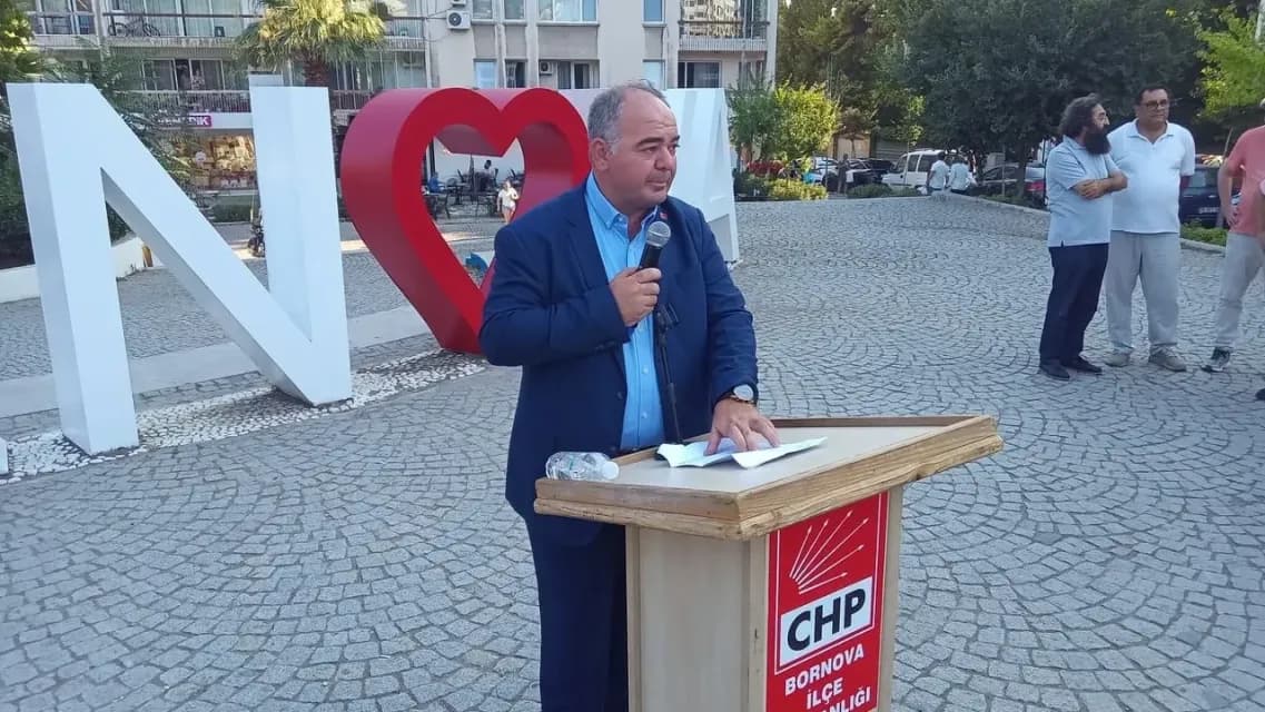 CHP Bornova İlçe Başkanı Vatansever'den Balbay'a Tepki: "Önce Haddini Bileceksin!"