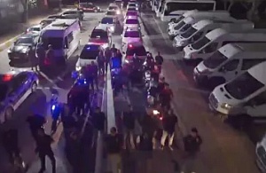 İzmir'de Uluslararası Uyuşturucu Çetesine Operasyon: 1 Milyar Liralık Mal Varlığına El Konuldu