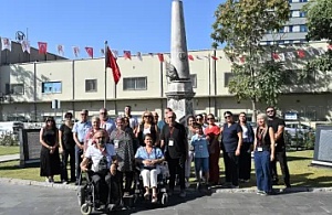 Bornova’da Engelleri Kaldıran Kültür Yolculuğu