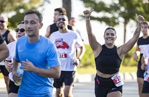 İzmir'de 9 Eylül Yarı Maratonu’nda Katılımcı Rekoru Kırıldı!