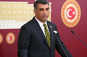 CHP'li Gürsel Erol'dan Yeni Parti Açıklaması: "İlk Günden Beri Teklif Geliyor, Reddediyorum"