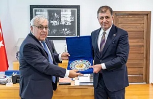 Başkan Tugay: "Rusya ile İzmir Arasındaki İlişkileri Geliştirmeye Hazırız"