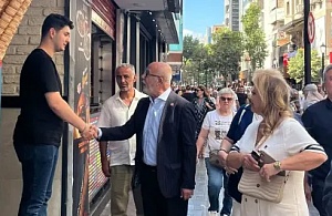 CHP Karşıyaka’da Saha Mesaisi: 6 Gün Halkla, 1 Gün Örgütle