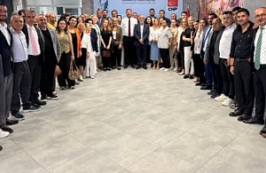 CHP İzmir’de Karşıyaka Mesaisi! Örgüt Tam Kadro Katıldı...