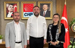 CHP İzmir’de Akademik Bilim Kurulu Zirvesi: Zekiye Seda Sönmez Görevine Başladı