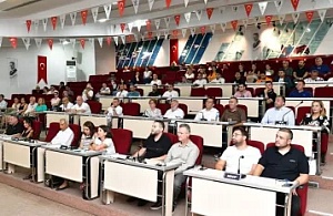 Çiğli'de Meclis Üyelerinden 'AK Parti' İddialarına Ortak Yanıt: "Siyasi Duruşumuz Net!"