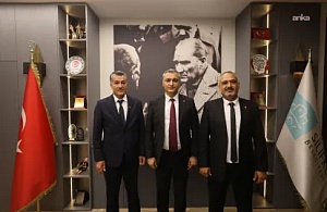 CHP Sözcüsü Müslim Sarı'dan Silifke Mesaisi: "Belediyelerimizin Yanında Olmaya Devam Ediyoruz"