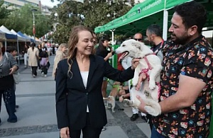 Konak’ta 7. Patilerin Festivali Coşkusu: "Satın Alma, Sahiplen!"
