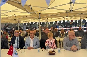 CHP Gaziemir Heyeti 13. BAL-GÖÇ Panayırı’na Katıldı: "Atatürk’ün Hemşehrileriyle Olmaktan Onur Duyduk"