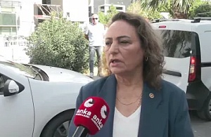 CHP’li Vekillerden Mersin Adliyesi Önünde Sert Tepki: “Belediye Başkanlarımız Derhâl Serbest Bırakılsın!”