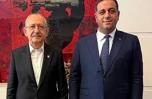 Kemal Kılıçdaroğlu, Narlıdere Belediye Başkanı Erman Uzun'u Genel Merkezde Kabul Etti