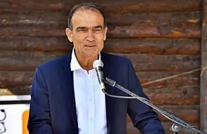 İzmir Büyükşehir Belediyesi'nde Katılım Sonrası İlk İstifa: Başkan Vekili Zafer Levent Yıldır Görevini Bıraktı!