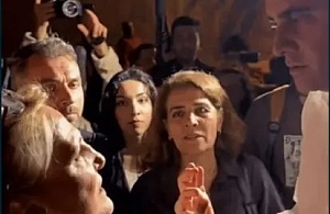 YENİ Parti'nin İzmir Protosunda İç Kriz: "Ancak Fotoğraf Çektiriyorsunuz, Kapasiteniz Yok!"
