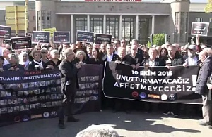 Ankara Garı'nda 11'inci Yıl Anması: "104 Canımızı Unutmadık, 11 Yıldır Gerçek Adaleti Arıyoruz!"