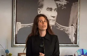 Çeşme Belediye Başkanı Lal Denizli Operasyon Sonrası Sessizliğini Bozdu: "Suç İşleyen Kesinlikle Hesabını Vermeli!"