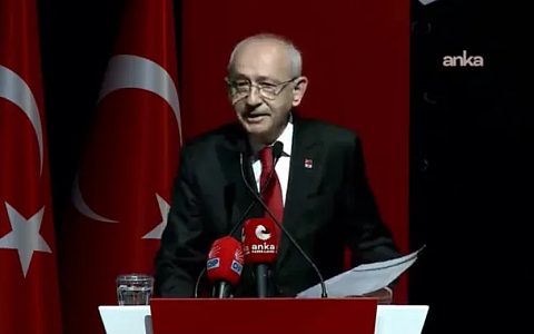CHP’de “Cumhuriyet Bir Kadın Devrimidir” Paneli: Kılıçdaroğlu’ndan Kadın Hakları ve Tarih Mesajı