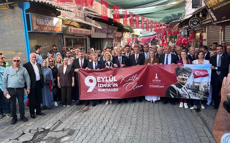 9 Eylül "İzmir'in Bayramı"nda Anlamlı Buluşma