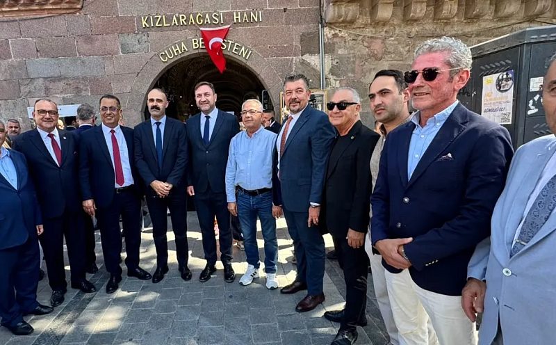 CHP İzmir İl Başkanı Utku Gümrükçü’den Ahilik Haftası Mesajı: "Esnafımızla Dayanışmaya Devam Edeceğiz"