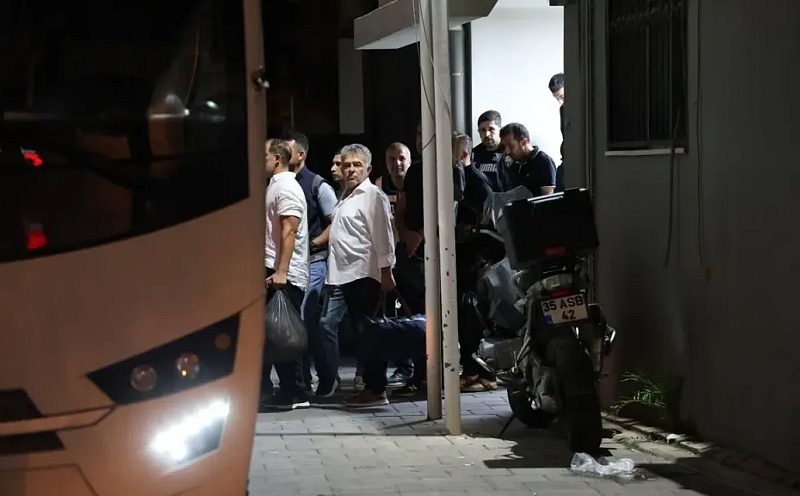 Seferihisar Belediyesi Operasyonunda Yeni Gelişme: 37 Kişi Tutuklama Talebiyle Mahkemede