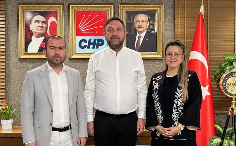 CHP İzmir’de Akademik Bilim Kurulu Zirvesi: Zekiye Seda Sönmez Görevine Başladı