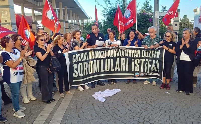 Eğitim-İş İzmir'den Okul Güvenliği Tepkisi: "Güvenlik Yalnızca Kapıya Görevli Koyarak Sağlanamaz"