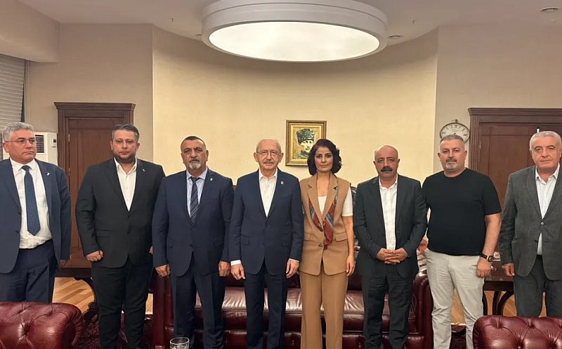Alevi Örgütlerinden Kılıçdaroğlu Ziyareti