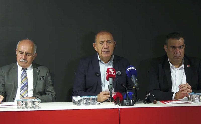 Gürsel Tekin: "Ya CHP'li Gibi Davranacaklar ya da CHP'den Ayrılacaklar"