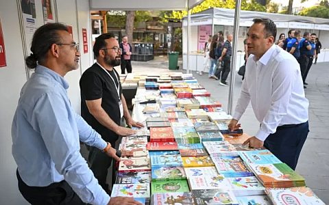 Başkan Eşki'den Büyükşehir'e 'Kitap Fuarı' Sitemi: "Bu Yönetim Tarzı İçimizi Burkuyor"
