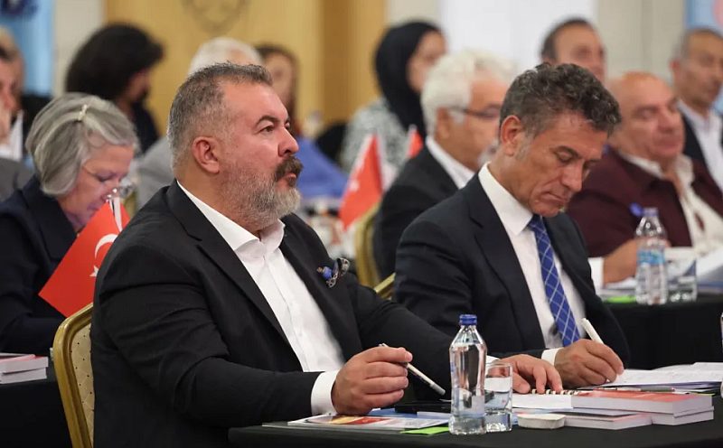 CHP Genel Başkan Yardımcısı Devrim Barış Çelik'ten Abant Kampı Açıklaması: Dijital Dönüşüm Sunumu Yapıldı