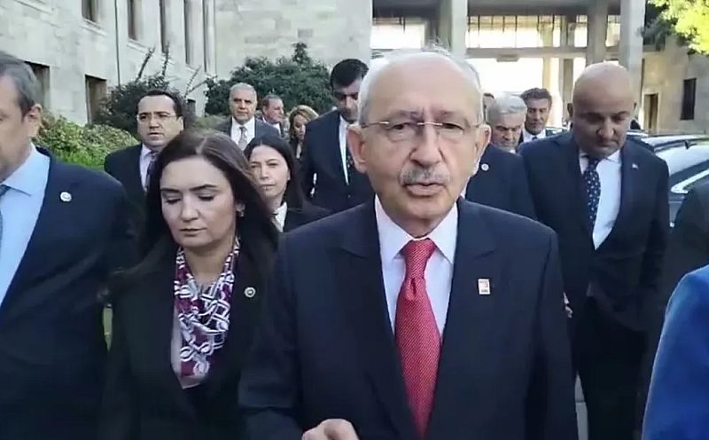 Kemal Kılıçdaroğlu'ndan Meclis Çıkışı Mersin Açıklaması: "Hiçbir Belediye Başkanı Soruşturma Aşamasında Tutuklanmamalı"