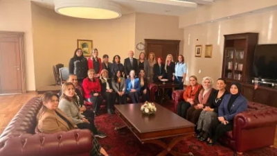 CHP Kadın Kolları Genel Başkanı Gülsever ve MYK Üyelerinden Kılıçdaroğlu'na Ziyaret