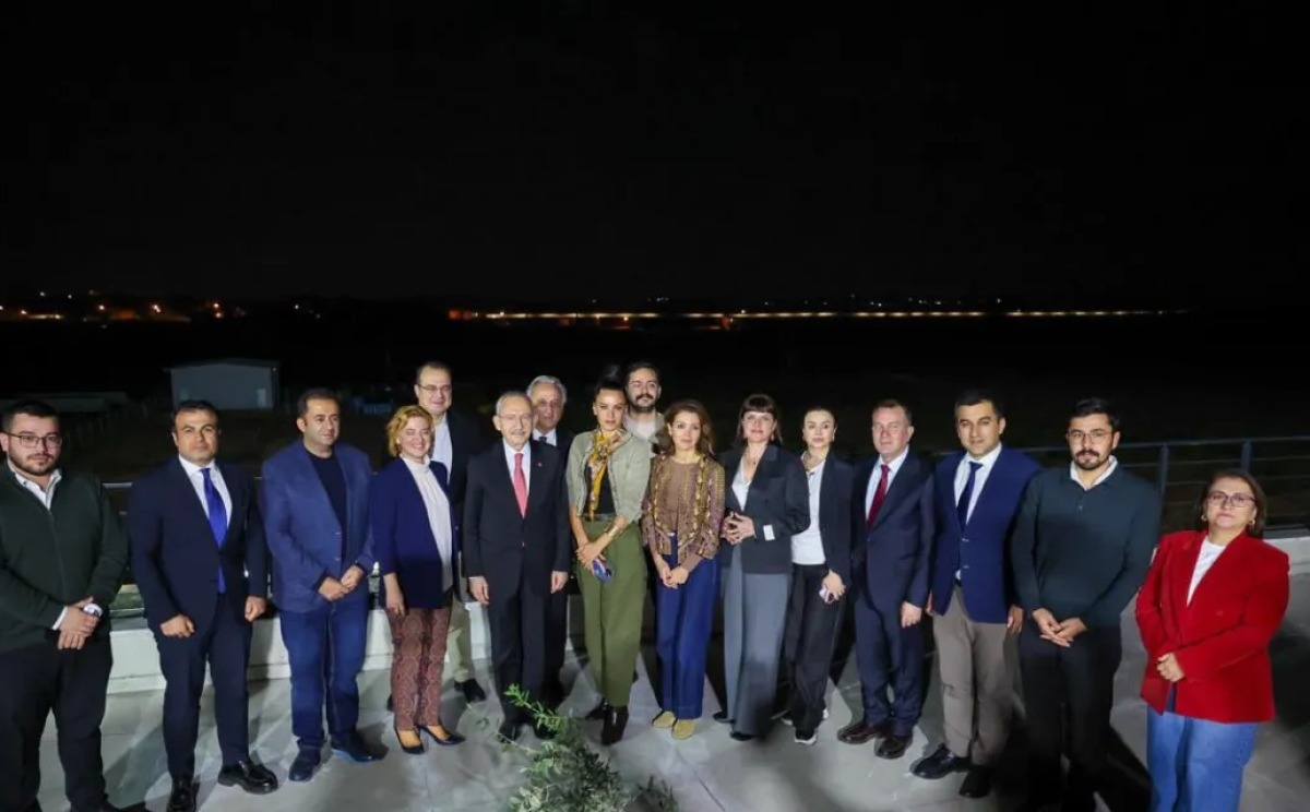 Kemal Kılıçdaroğlu’ndan Gündeme Dair Çarpıcı Açıklamalar: "Eleştirilerimiz Var Ama Mekke Anlaşması’na 'Evet' Diyeceğiz"