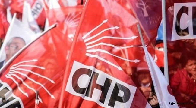 CHP İzmir'de flaş istifalar 