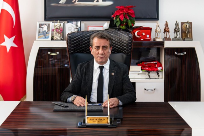 Efeler'den Deprem Anması: Güvenli Kentler İçin Hangi Sorumluluklar Alındı?