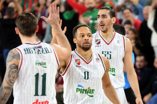 Mersin Spor Karşıyaka'yı Devirdi! Jared Cruz'un Skorer Oyunu Galibiyeti Getirdi