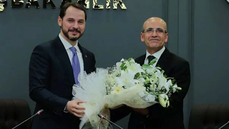 AKP Kongresi sonrası kabine değişimi mi? Şimşek gidiyor, Albayrak mı geliyor?