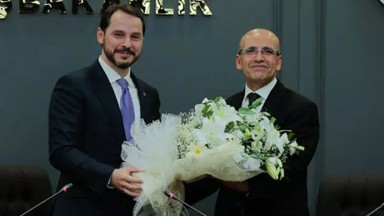 AKP Kongresi sonrası kabine değişimi mi? Şimşek gidiyor, Albayrak mı geliyor?