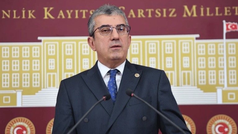 BirGün Gazetesi'ne Gözaltı Şoku! Savcı İddiaları mı Basın Özgürlüğü mü?