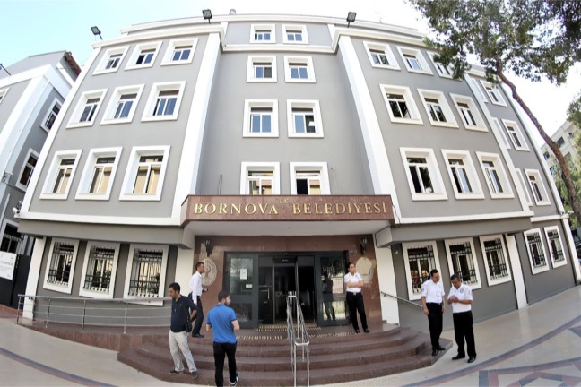 Bornova Kültürel Mirası Nasıl Korunur? Uzmanlar Dramalılar Köşkü'nde Cevaplıyor!