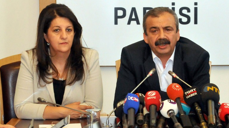 İmralı Süreci'nde Kritik Çağrı Ne Zaman? Öcalan'dan Tarihî Mesaj Gelecek mi?