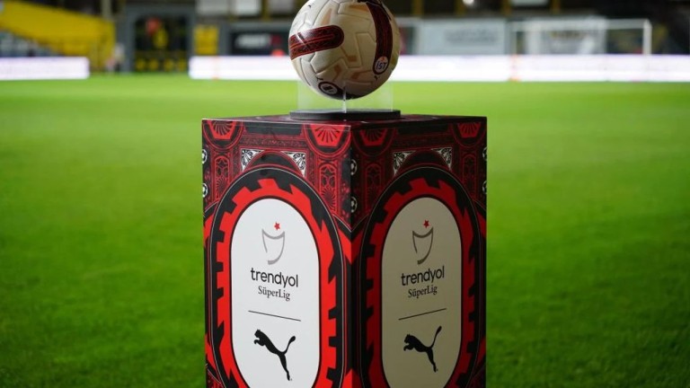 Süper Lig Şampiyonu Kim Olacak? Yapay Zeka'dan Galatasaray Tahmini! 