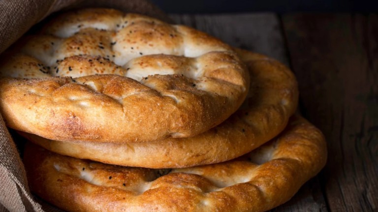 İzmir'de Ramazan Pidesi Artışının Sebebi Ne, Vatandaş Ne Diyor?
