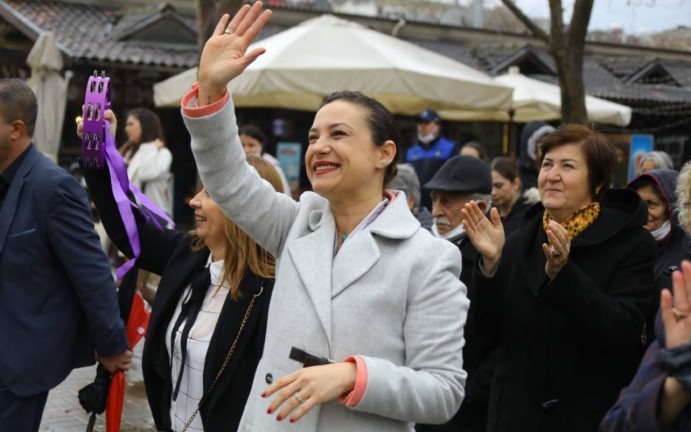 CHP Selçuk'tan Cumhurbaşkanı Adayı Seçimi Çağrısı! Üye Ol, Söz Sahibi Ol!