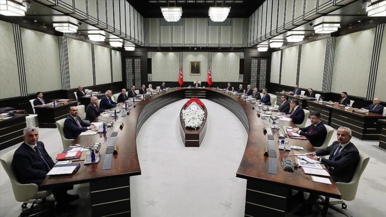 AKP Kongresi sonrası kabine değişimi mi? Erdoğan'dan bakanlara veda sinyali mi?