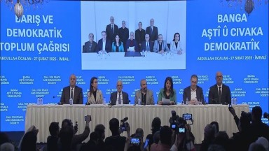 Öcalan'dan Silah Bırakma Çağrısı: Türkiye'nin Geleceği Şekilleniyor mu? 