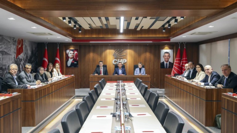 CHP MYK'dan Öcalan'ın Çağrısına Acil Değerlendirme