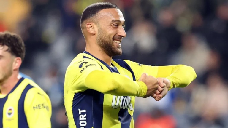 Cenk Tosun Japonya'ya Transfer Oluyor Mu? 